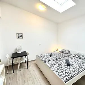 Hostel Center Station, Lublaň