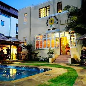 A Sunflower Stop Backpackers Hostal Ciudad del Cabo